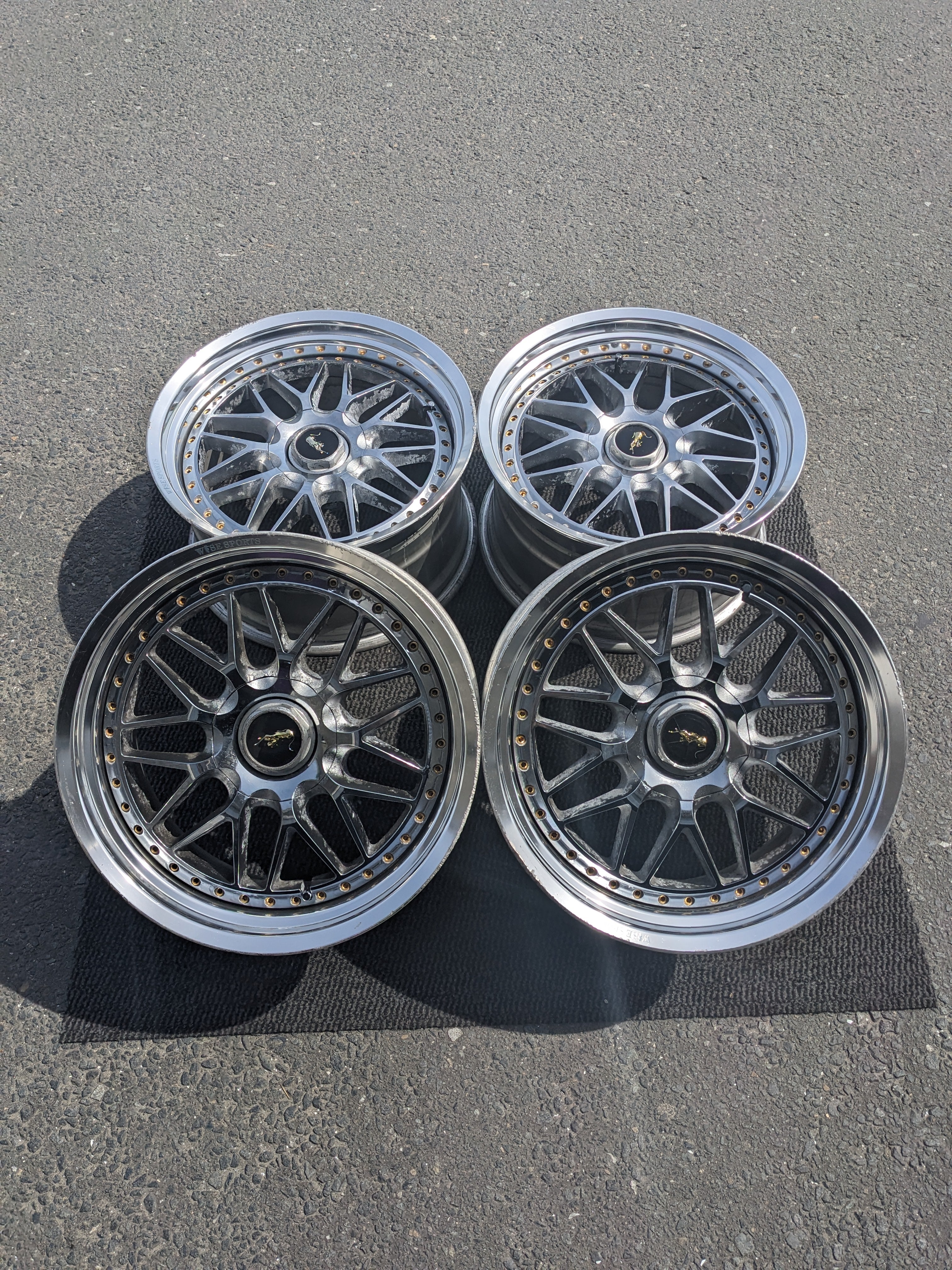 DESMOND WISE SPORT MESH CHROME - JDM Distro - Buy JDM Wheels