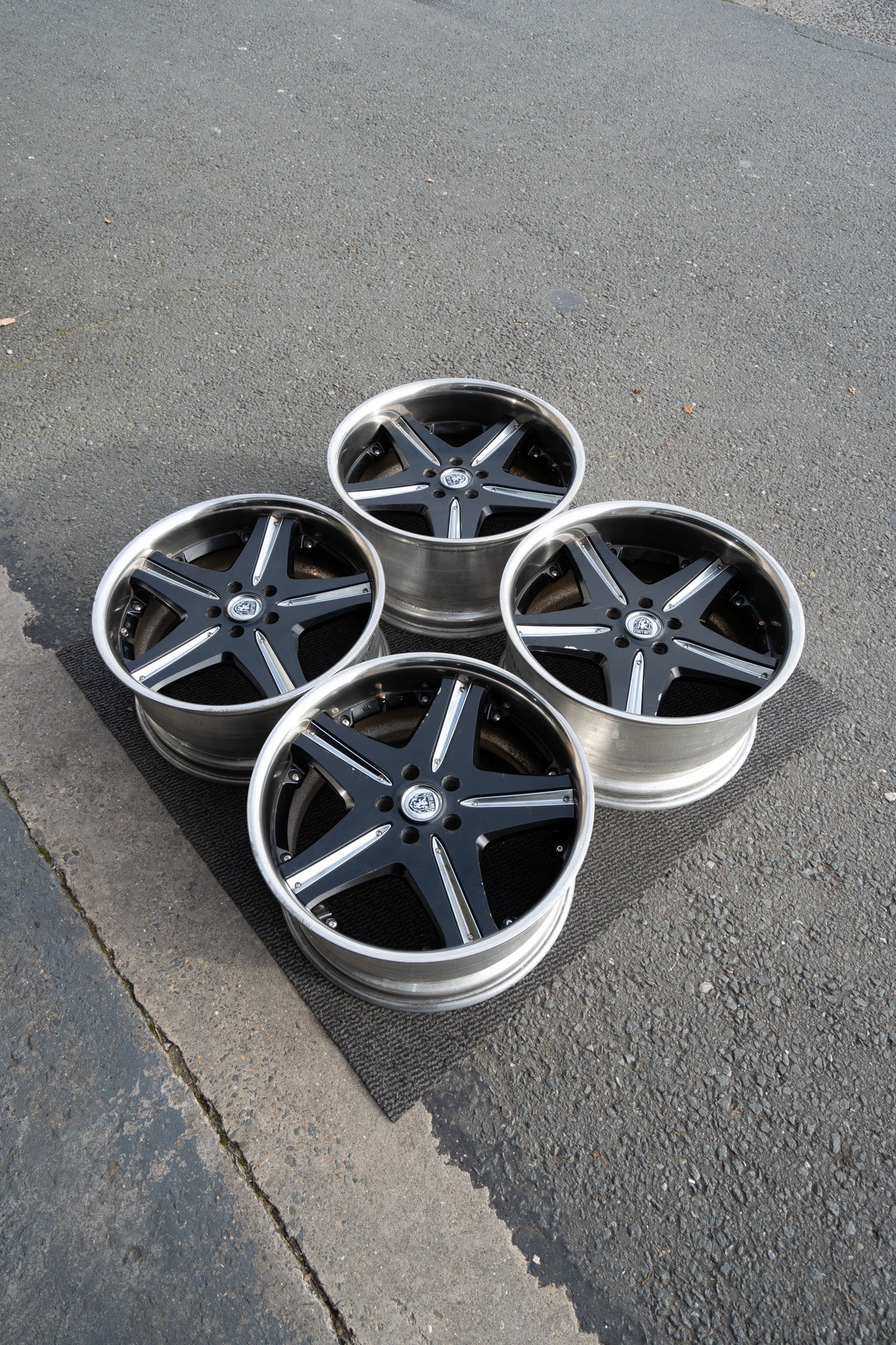 クラブリネアL450 CRIMSON CLUB LINEA L450 - JDM Distro - Buy JDM Wheels, Engines and