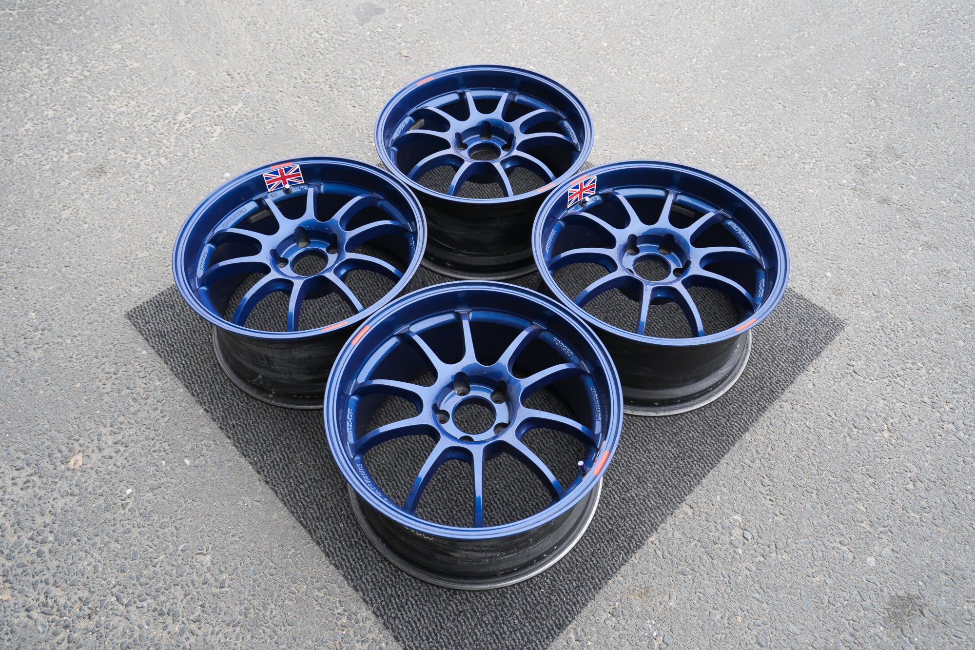 YOKOHAMA ADVAN Racing RZ HS 一台分【送料込】 YOKOHAMA ADVAN YOKOHAMA ADVAN Racing RZ HS 一台分【送料込】 YOKOHAMA ADVAN