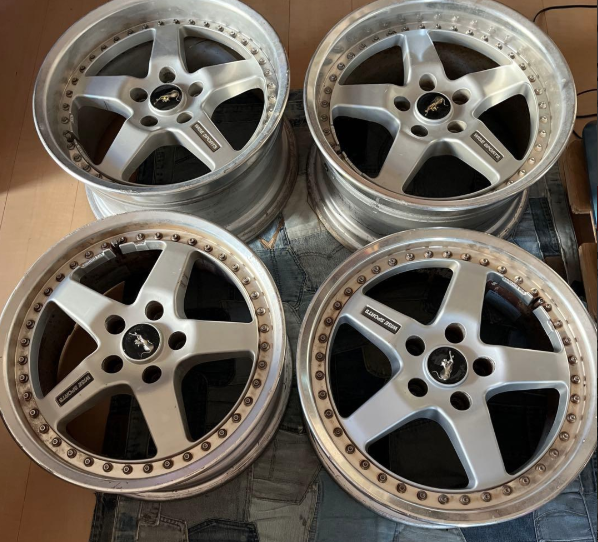 Wise Sport 17”F8.5/R9.5 114.3 DESMOND WISE SPORTS - JDM Distro - Buy JDM Wheels, Engines and