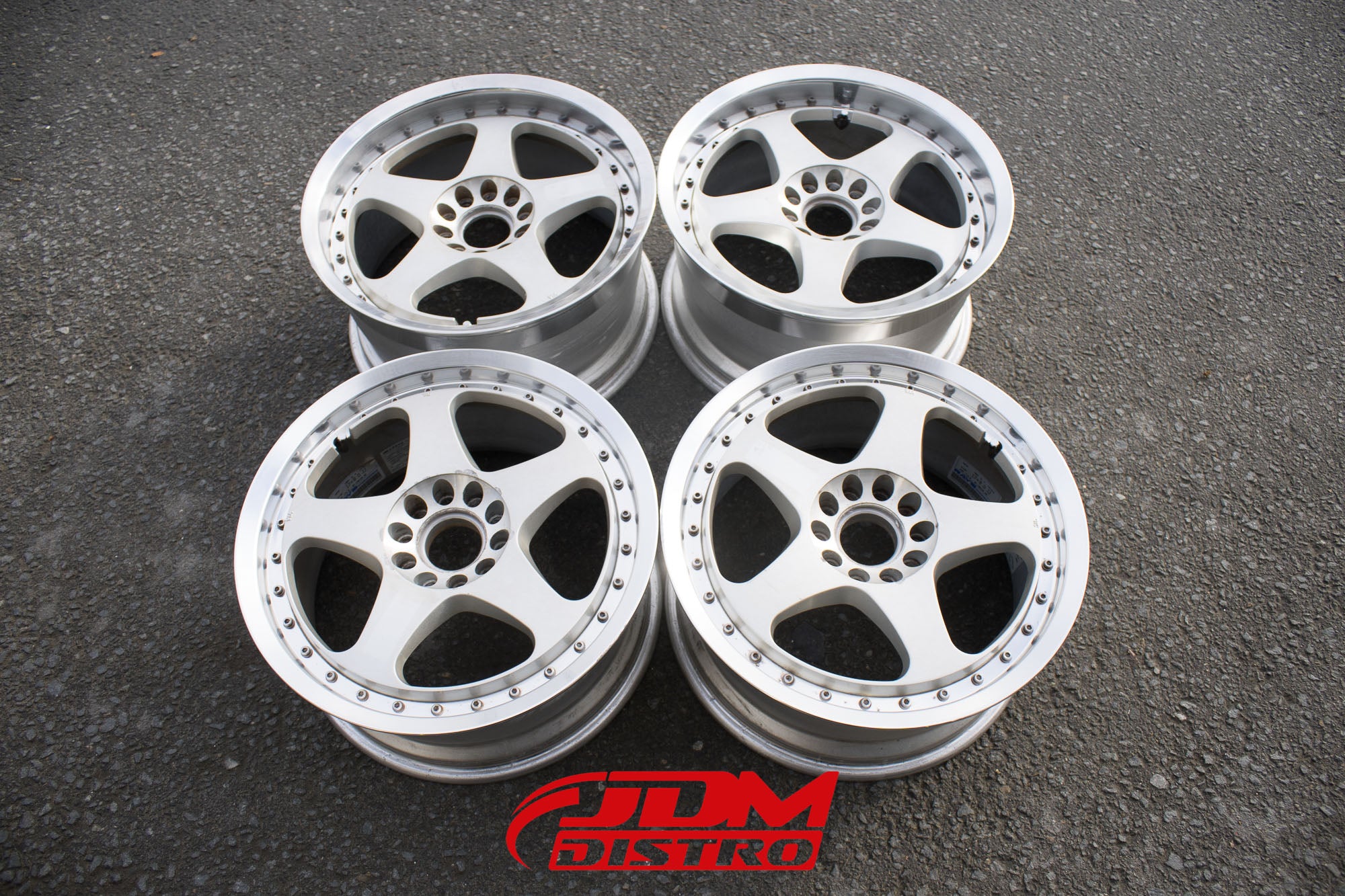 NISMO LMGT2 - JDM Distro - Buy JDM Wheels, Engines and Parts