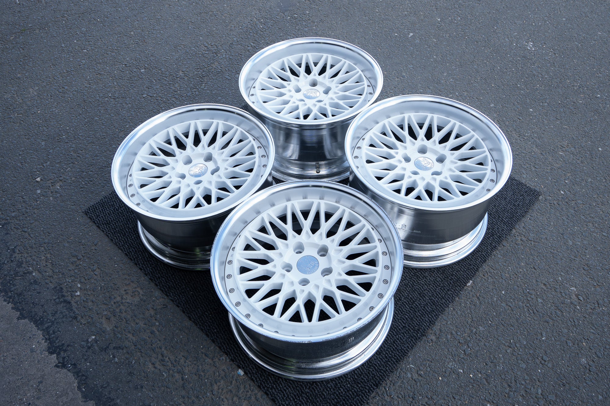 326POWER YABAKING MESH - JDM Distro - Buy JDM Wheels, Engines and