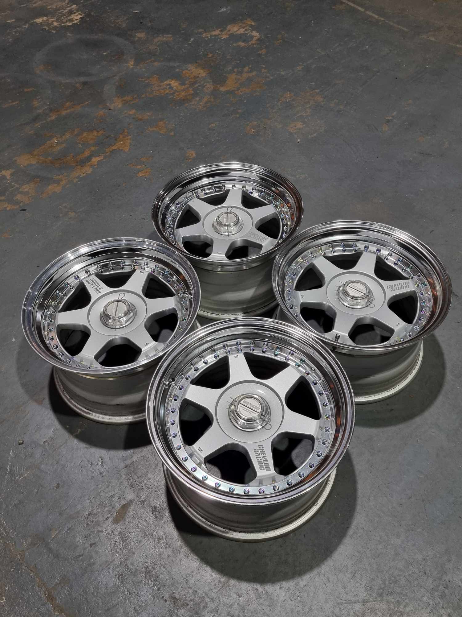 SUPERSTAR CHEVLON RACING S1N - JDM Distro - Buy JDM Wheels
