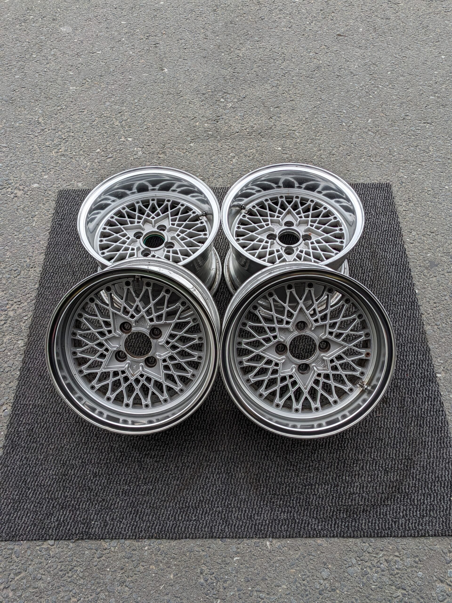 SSR SPEEDSTAR FORMULA MESH - JDM Distro - Buy JDM Wheels, Engines 