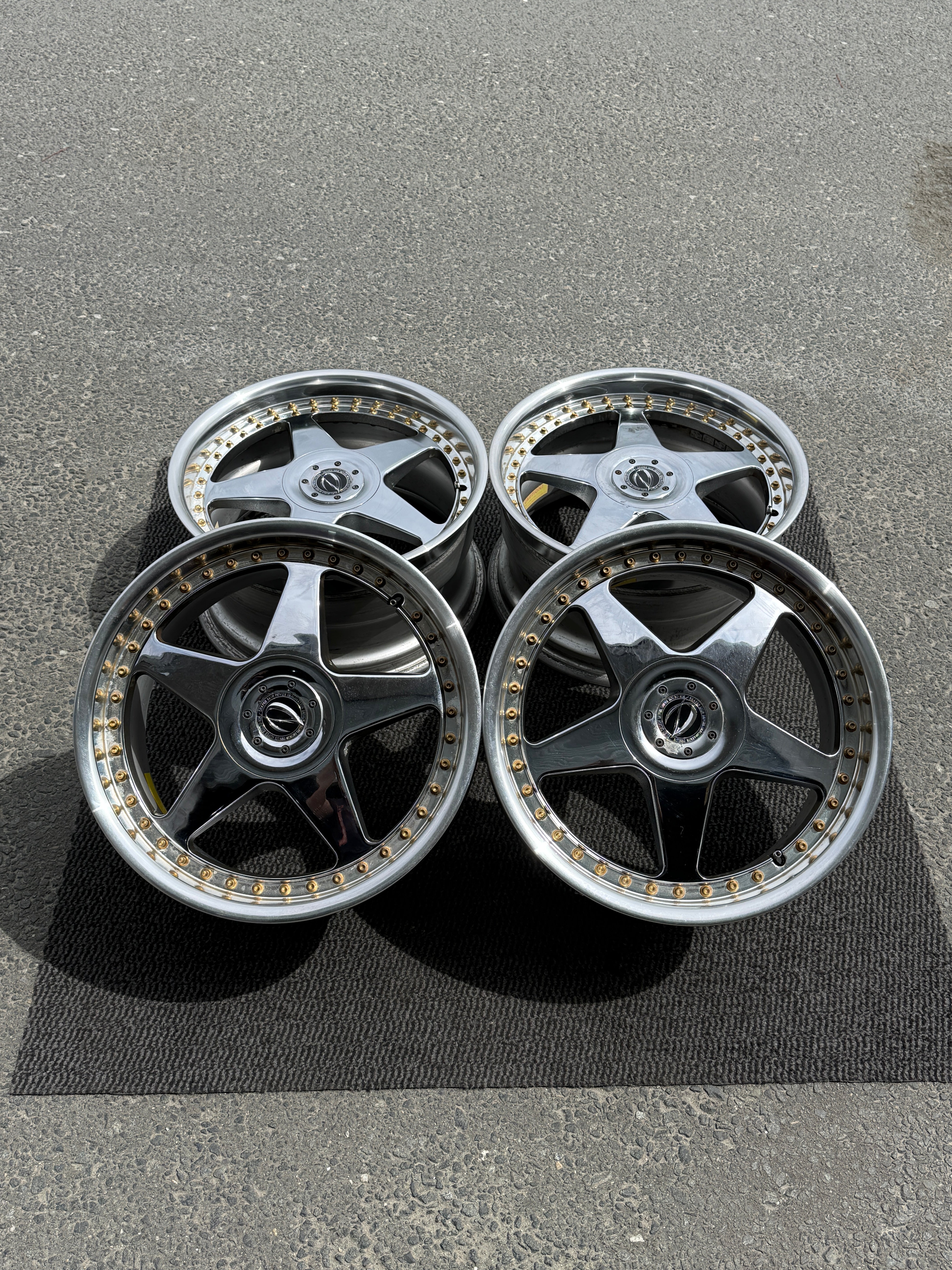 DESMOND DEVIZE CHROME - JDM Distro - Buy JDM Wheels, Engines and