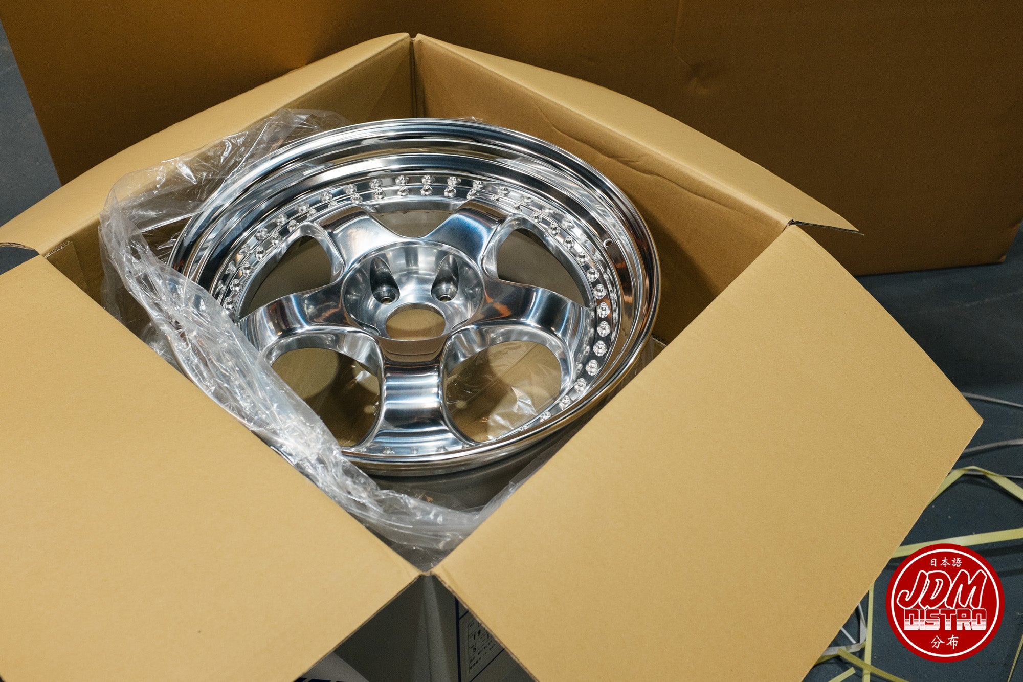 JDMDistro: Behind the Shutter #14: Unboxing the goodness