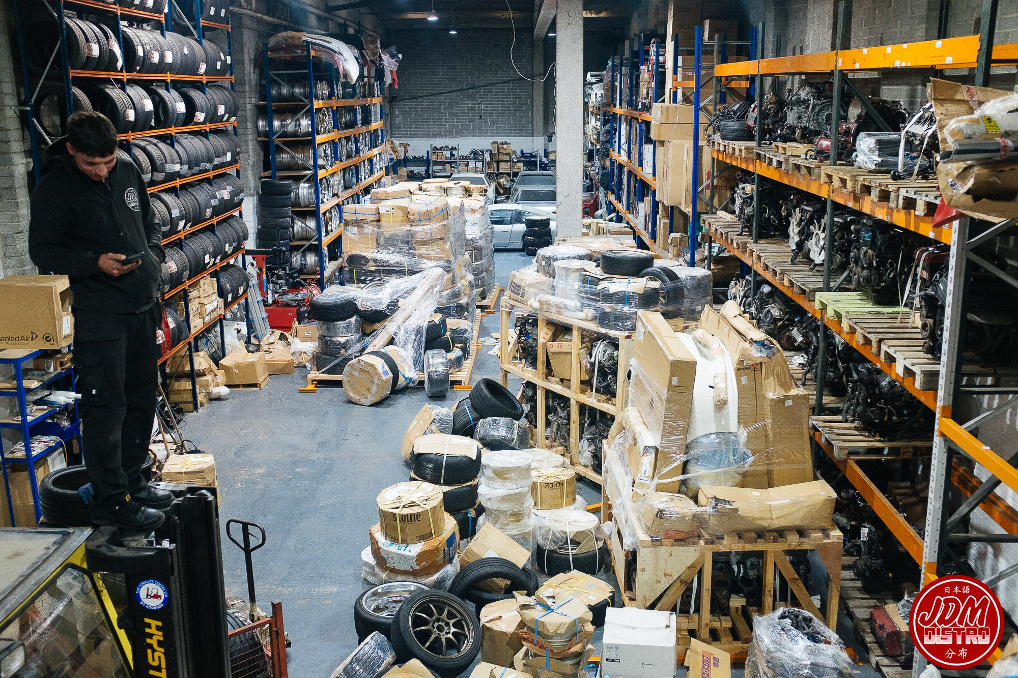 Distro Stories: October Container