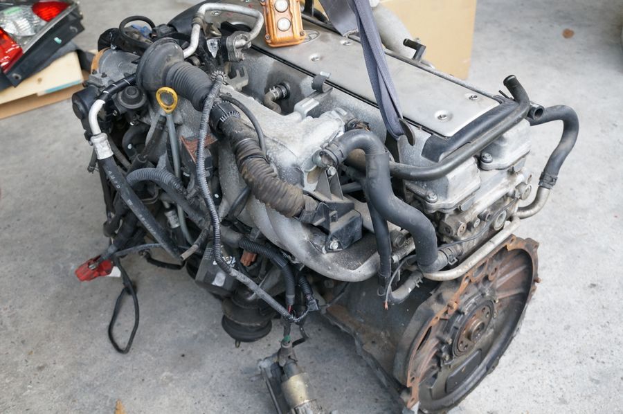 TOYOTA JZX100 1JZGTE TURBO VVTI ENGINE