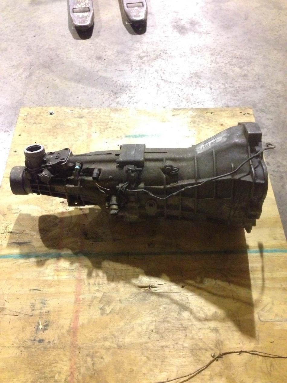 NISSAN SKYLINE RB25 GEARBOX