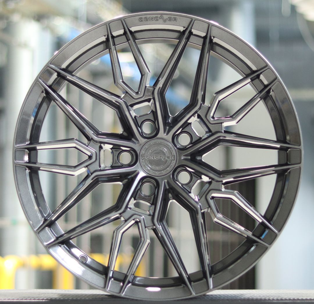 Japan Racing JR Wheels Showroom 19x9.5 ET  Gun metal