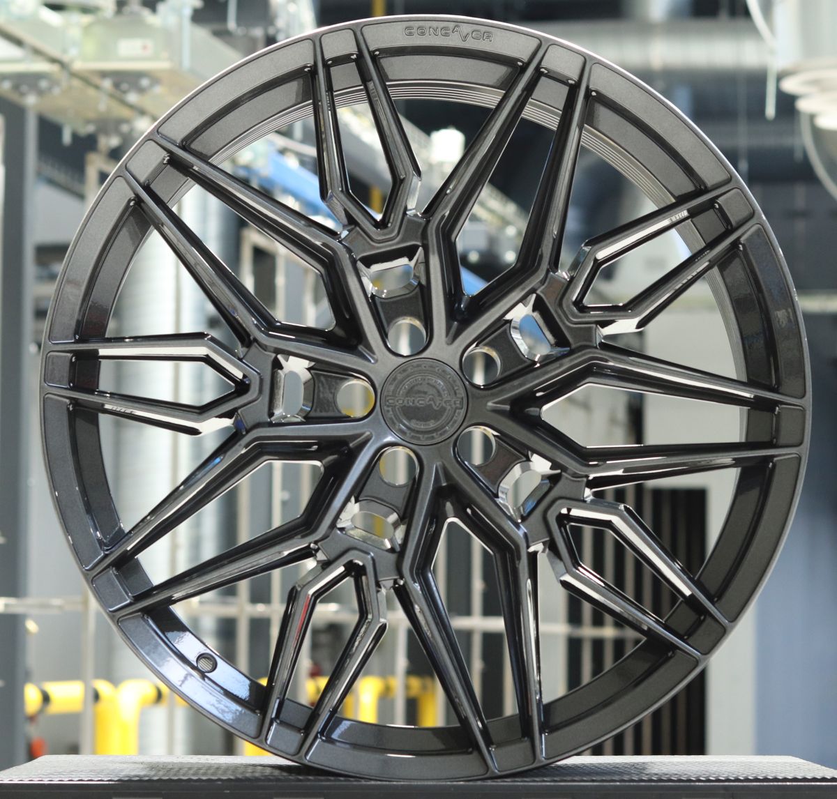 Japan Racing JR Wheels Showroom 22x10.5 ET  Gun metal