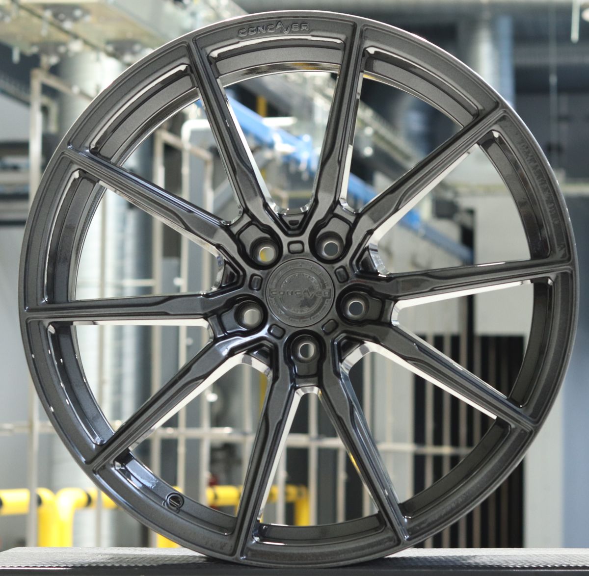 Japan Racing JR Wheels Showroom 20x9.5 ET  Gun metal