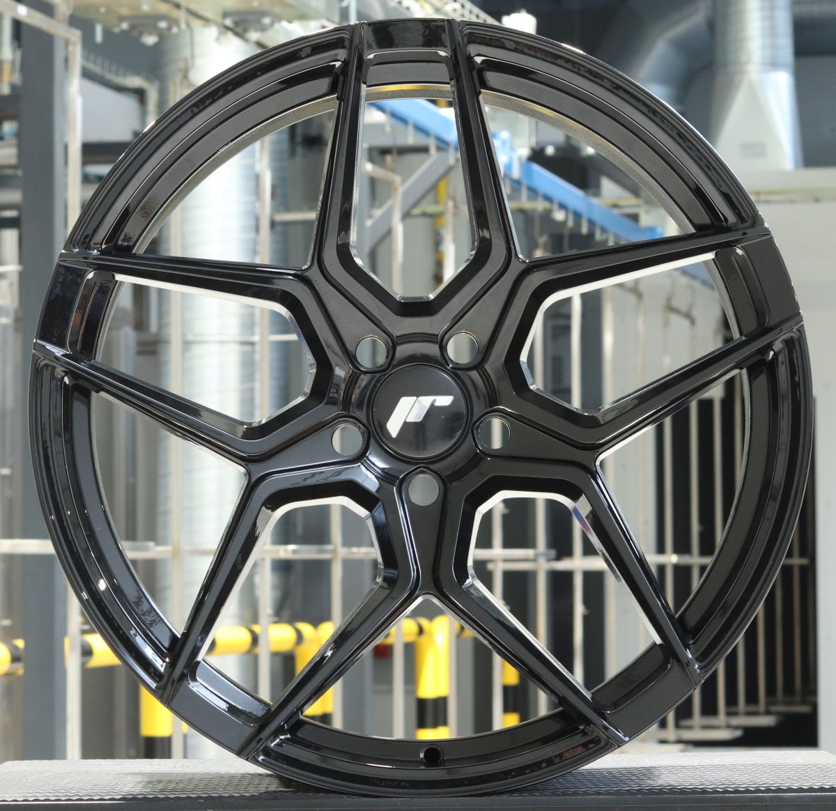 Japan Racing JR Wheels Showroom 20x10.5 ET  Black