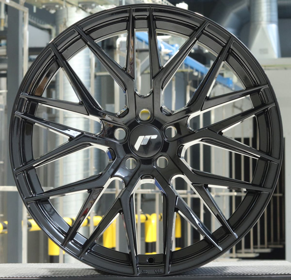 Japan Racing JR Wheels Showroom 20x10 ET  Black
