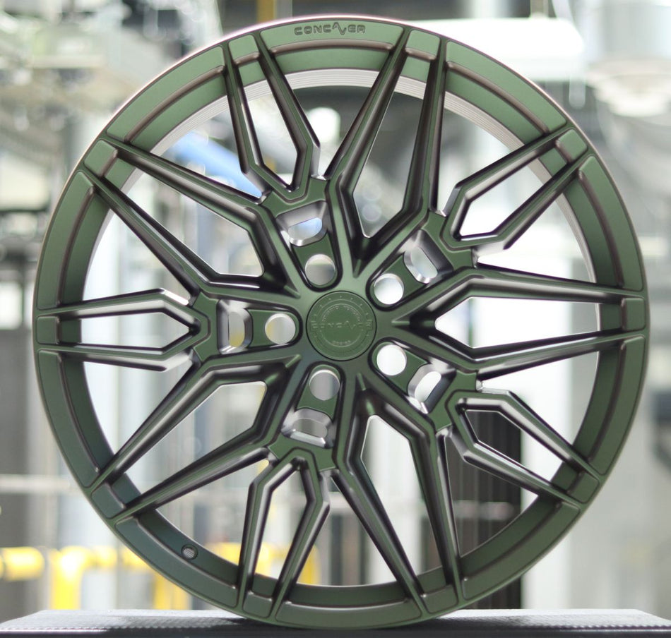 Japan Racing JR Wheels Showroom 22x10.5 ET  Green