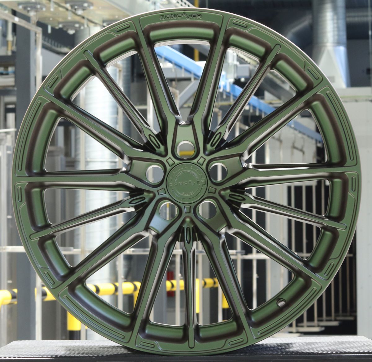 Japan Racing JR Wheels Showroom 20x10.5 ET  Green