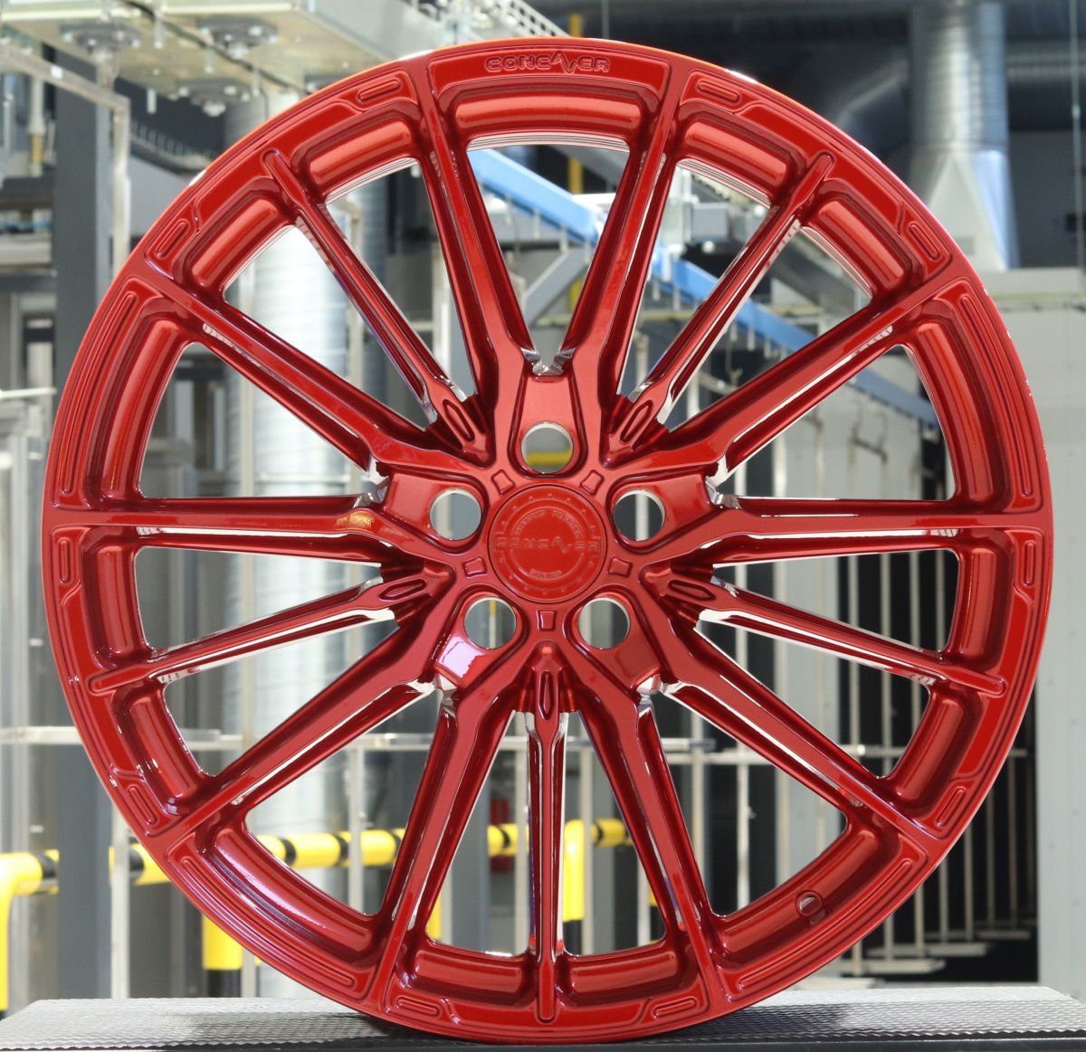 Japan Racing JR Wheels Showroom 20x11 ET  Candy Red