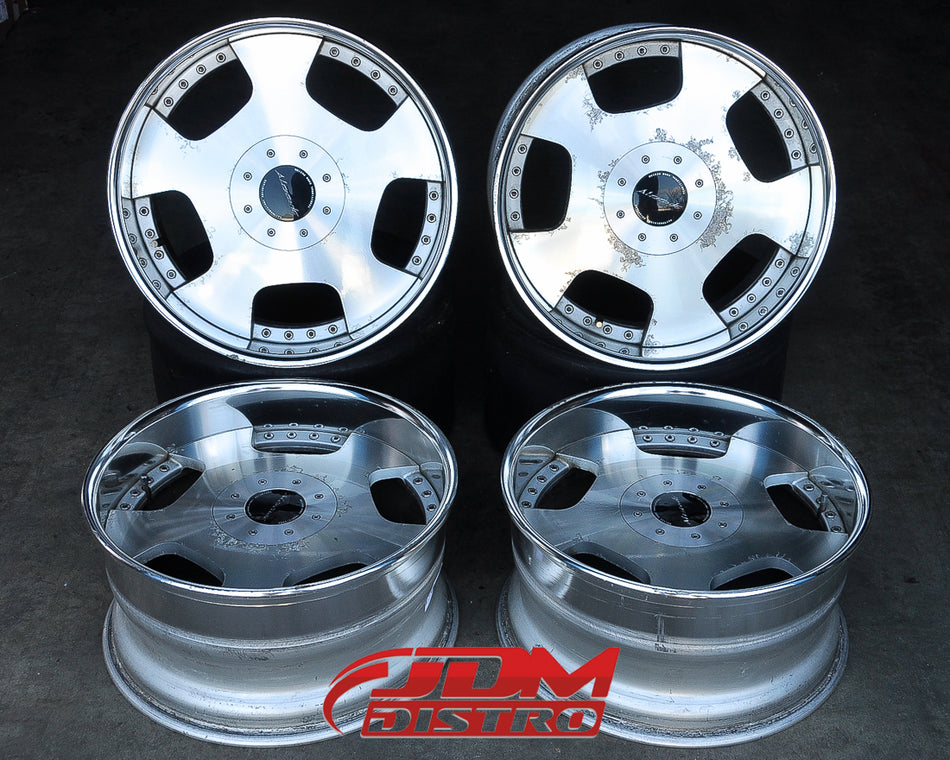 RIVERSIDE ALTSTADT DISH