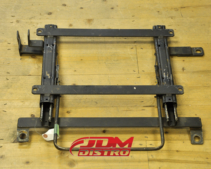 TOYOTA COROLLA LEVIN TRUENO AE111 AE101 SEAT RAIL, LHS BOTTOM MOUNT, BRIDE & RECARO
