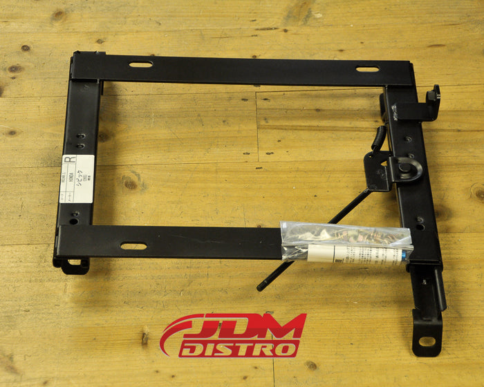 NEW HONDA CIVIC EK 4WD EK5 SEAT RAIL, RHS BOTTOM MOUNT, BRIDE