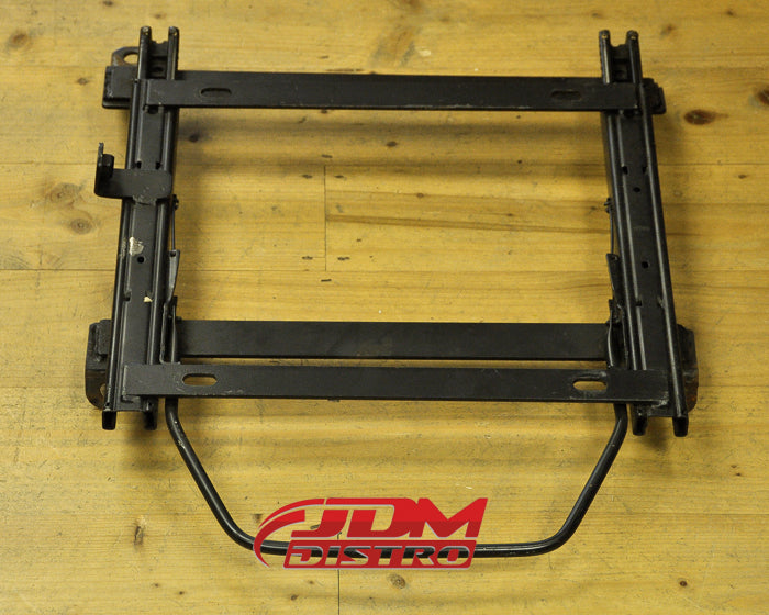 HONDA CIVIC EK 2WD SEAT RAIL, LHS BOTTOM MOUNT, BRIDE