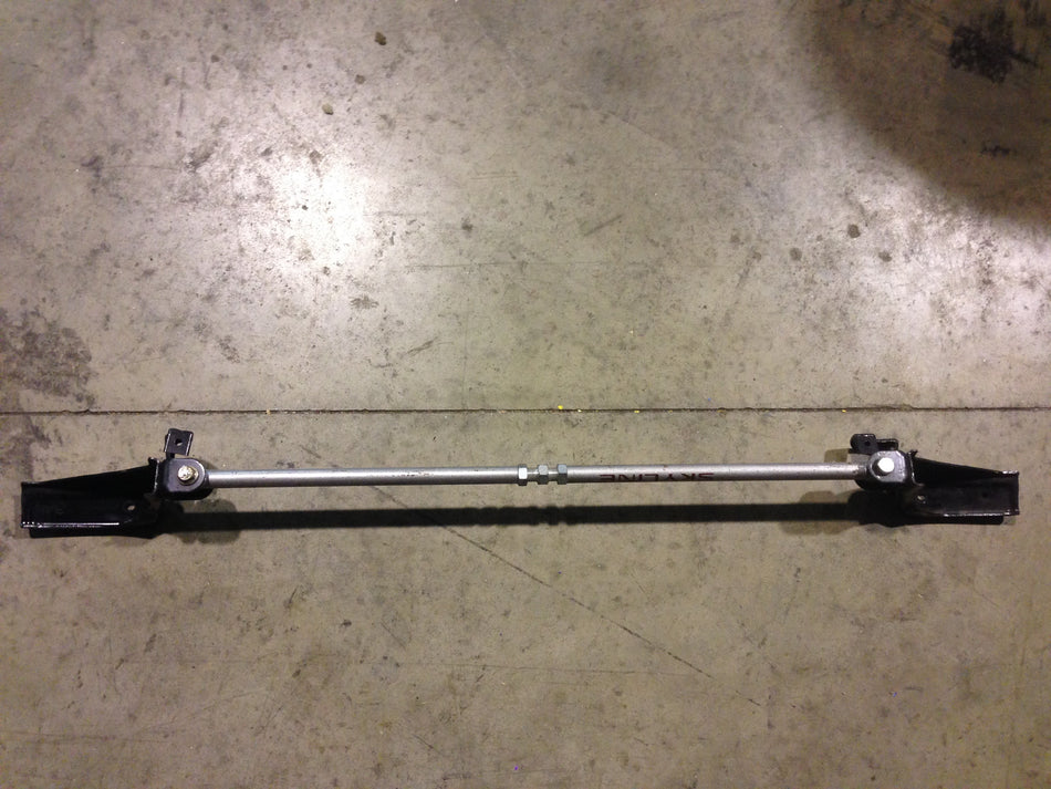 NISSAN SKYLINE R32 UPPER BOOT STRUT BRACE