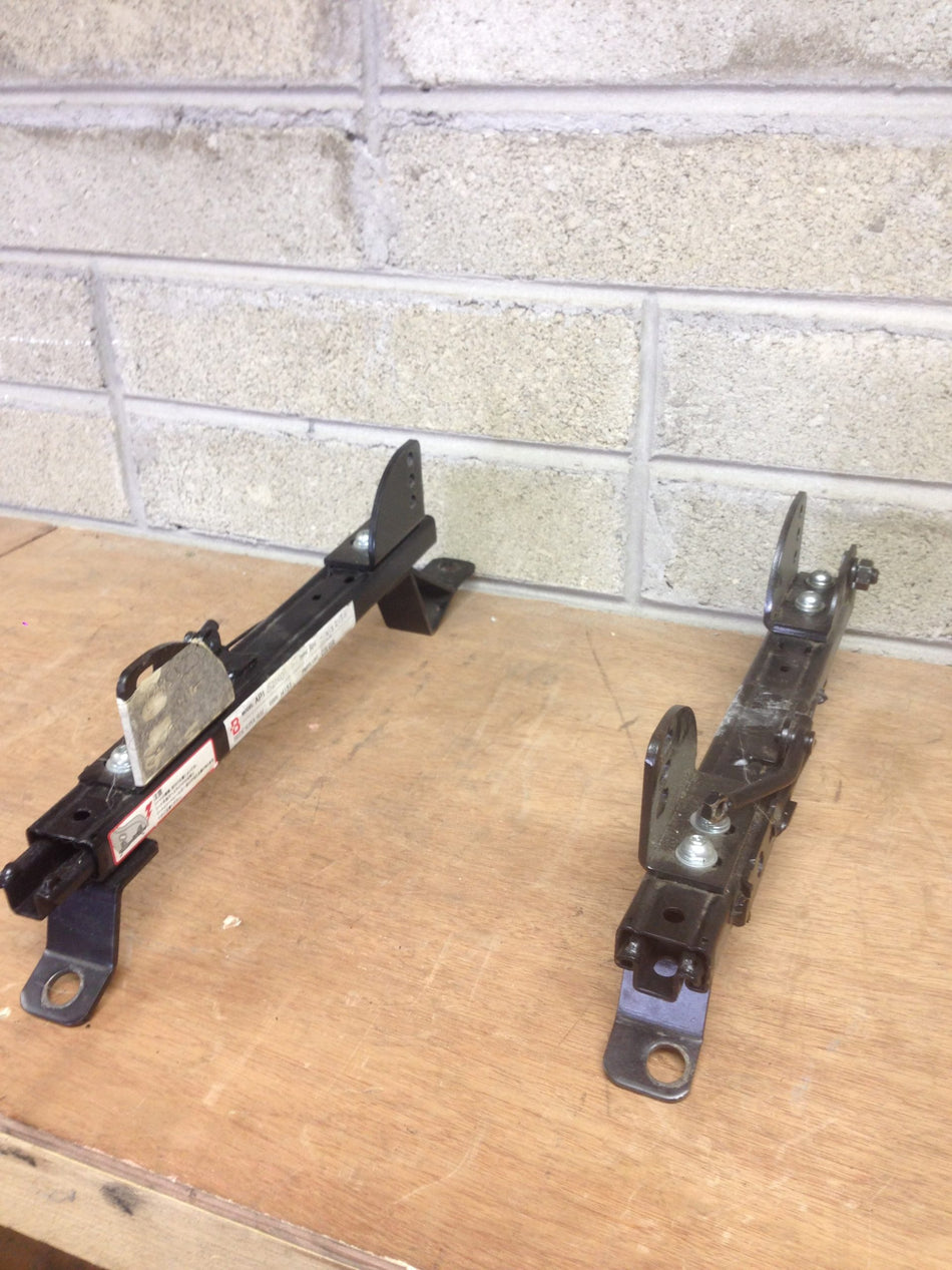 HONDA S2000 AP1 BRIDE SIDE MOUNT RAIL RIGHT SIDE