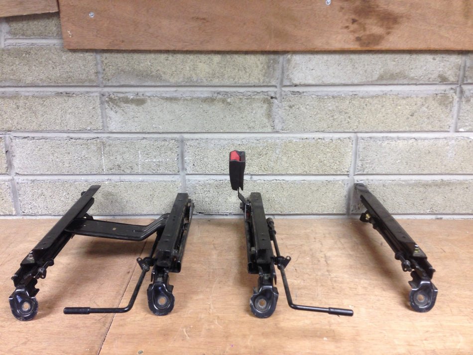 HONDA CIVIC TYPE R OEM RECARO BOTTOM MOUNT RAIL PAIR