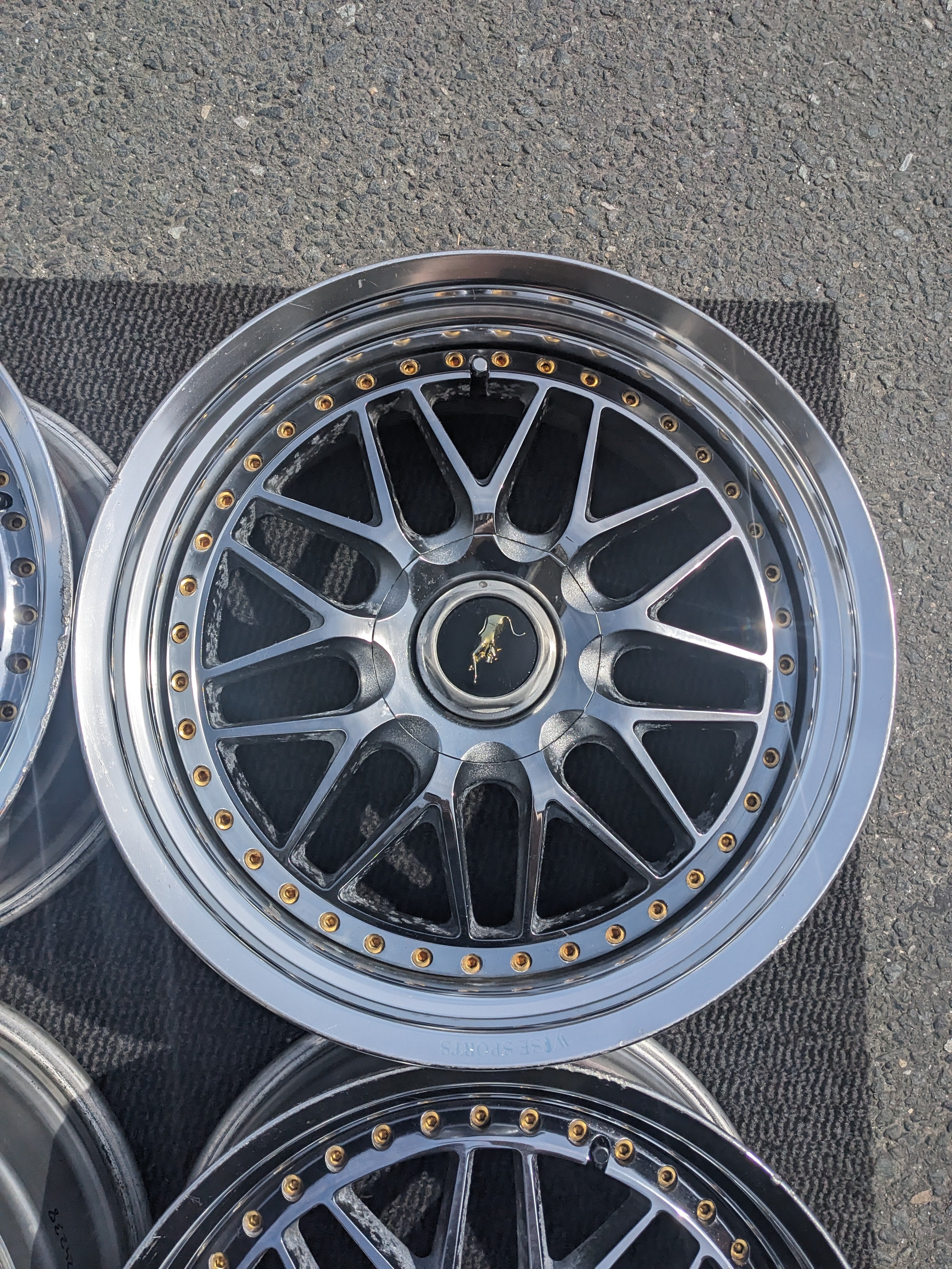 DESMOND WISE SPORT MESH CHROME - JDM Distro - Buy JDM Wheels