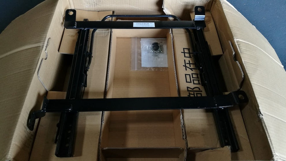 NEW TOYOTA COROLLA AE111 LHS SEAT RAIL, RECARO BRIDE