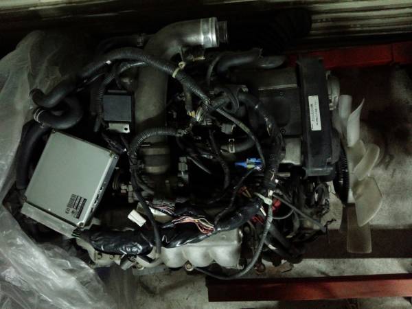 NISSAN STAGEA SKYLINE RB25DET TURBO ENGINE