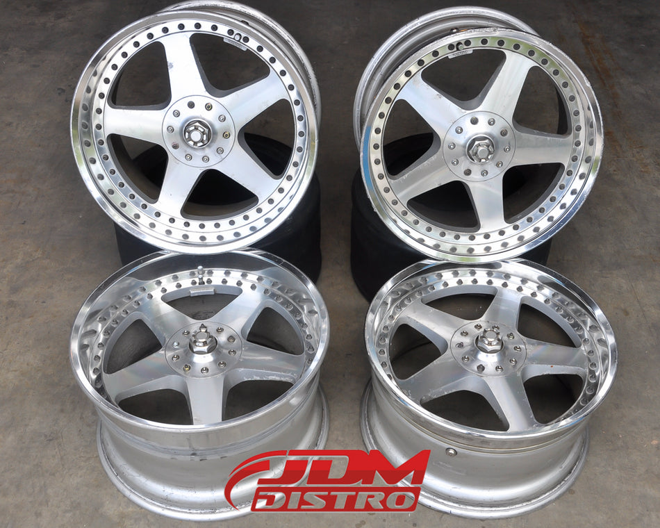 VEILSIDE ANDREW RACING V