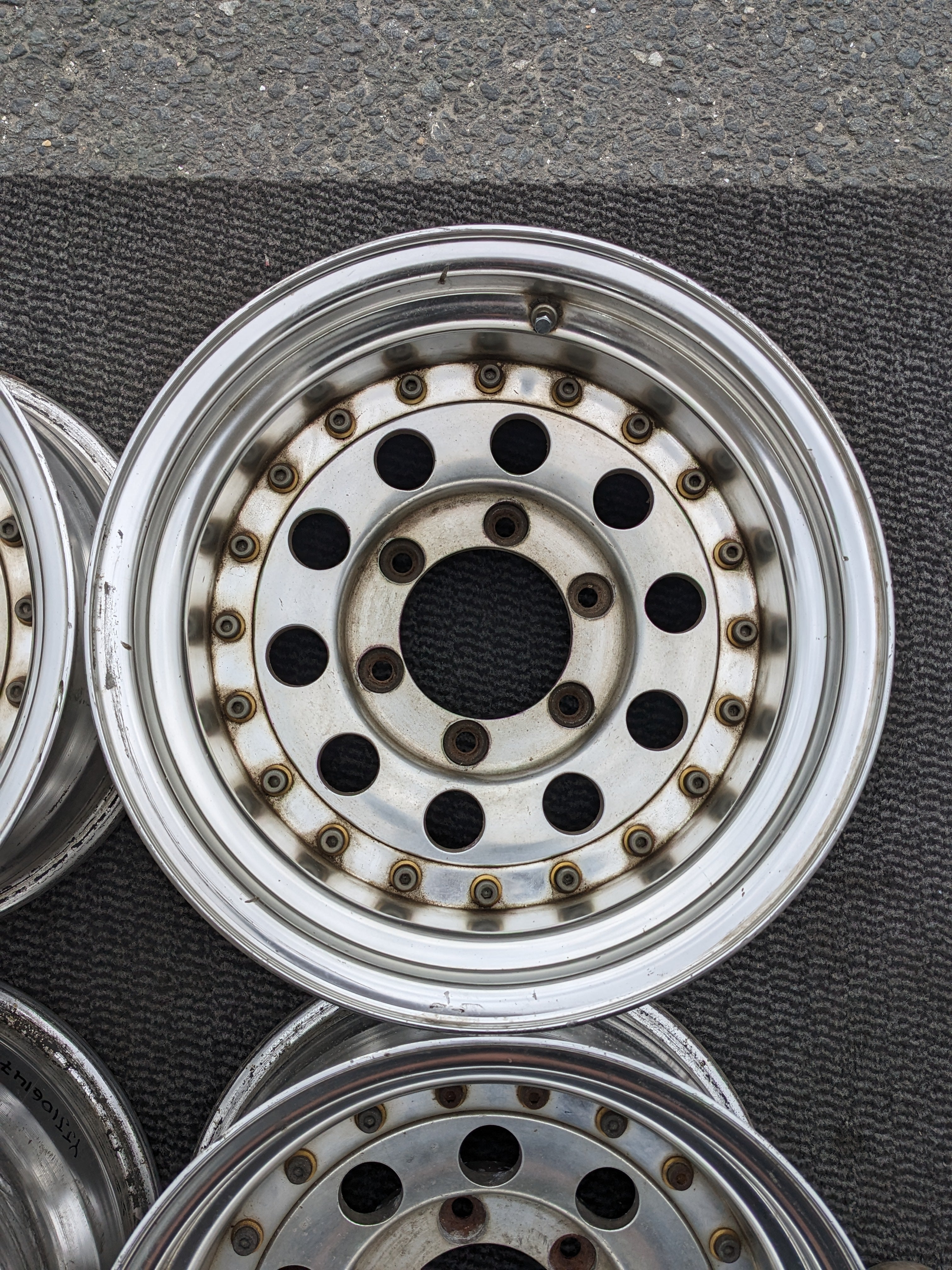 DUNLOP T-E 4x4 - JDM Distro - Buy JDM Wheels, Engines and Parts