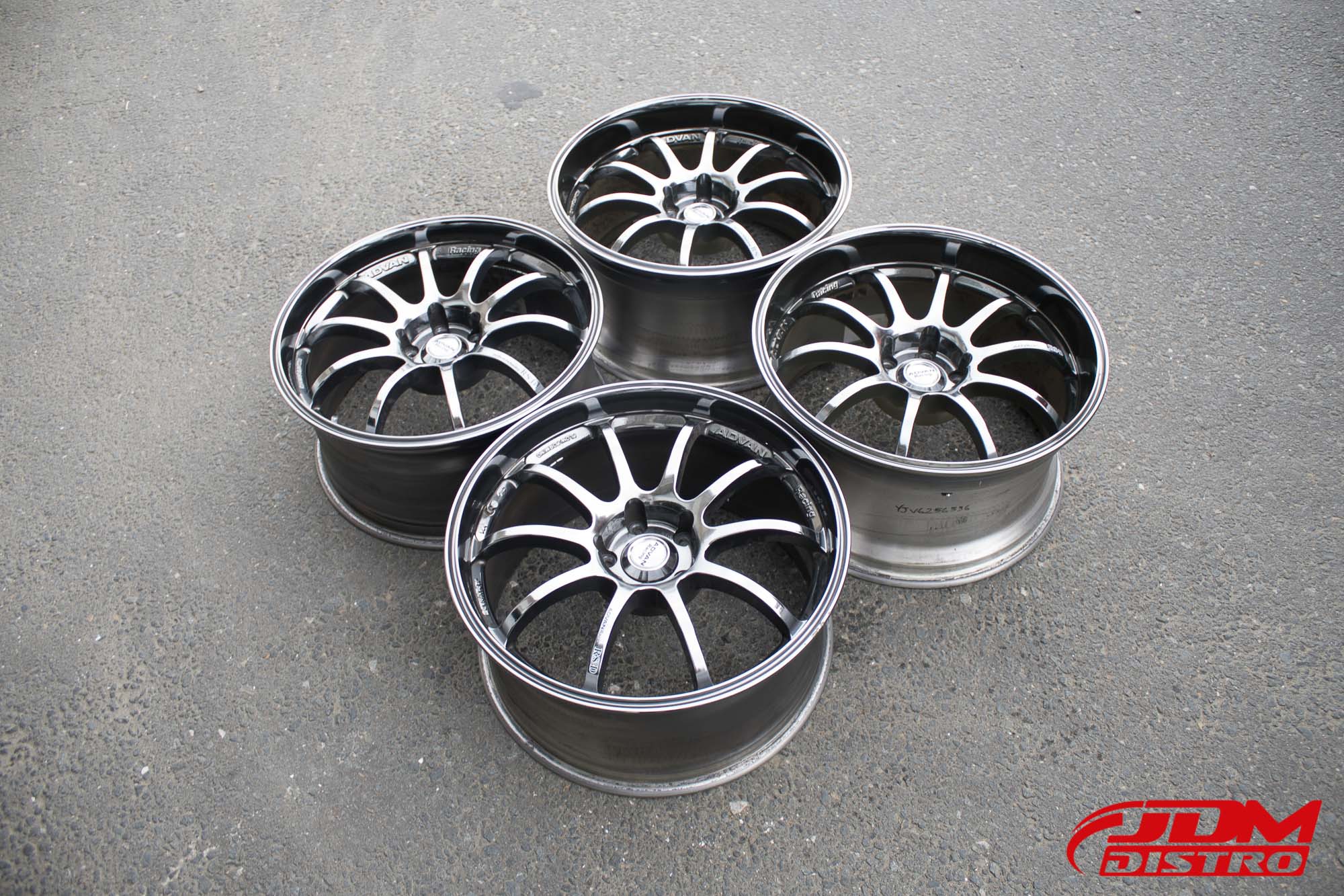 ADVAN RACNG RS-D 19インチ 114.3-5H Z33 34等に ADVAN Racing RS-DF -