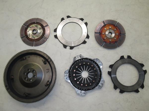TILTON TWIN PLATE CLUTCH NISSAN SKYLINE