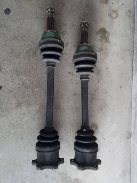 R32 R33 SKYLINE GTR REAR DRIVESHAFT AXLE PAIR