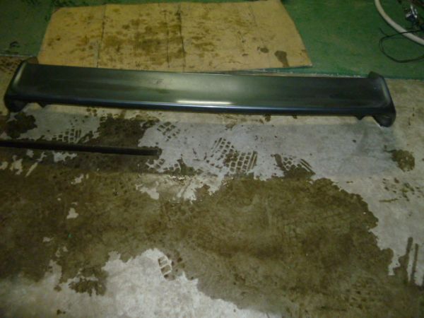 NISSAN SKYLINE R32 GTR - OEM REAR SPOILER