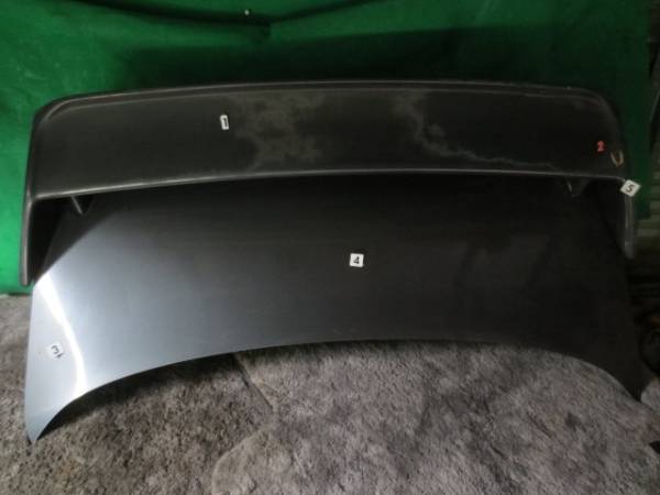NISSAN SKYLINE R32 GTR - OEM REAR SPOILER AND BOOTLID
