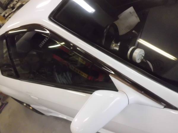 R32 SKYLINE GTR WIND DEFLECTOR SET