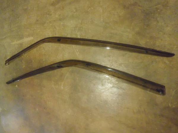 R32 SKYLINE GTR WIND DEFLECTOR SET