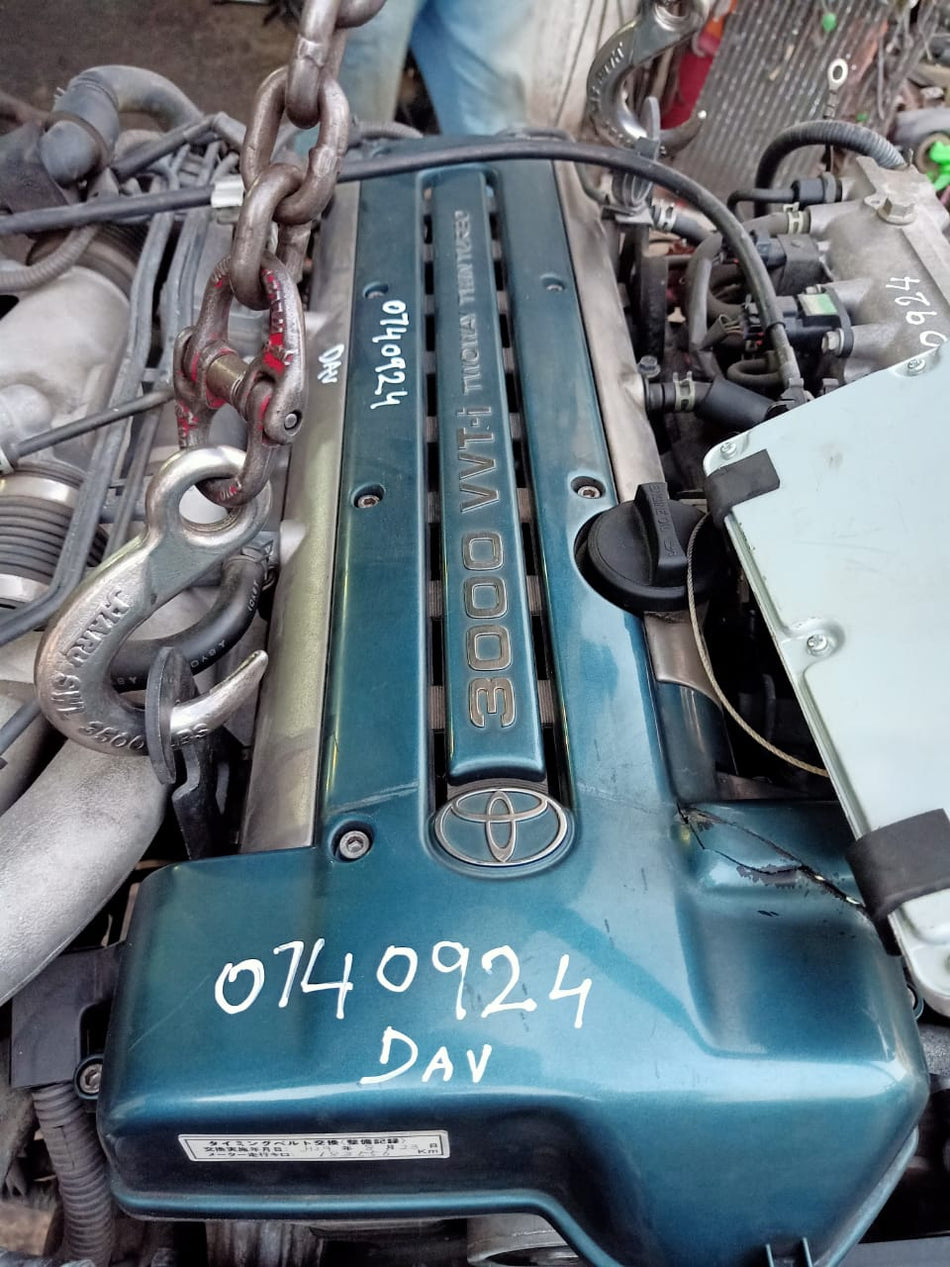 TOYOTA SUPRA JZA80 ARISTO JZS161 2JZGTE VVTI ENGINE