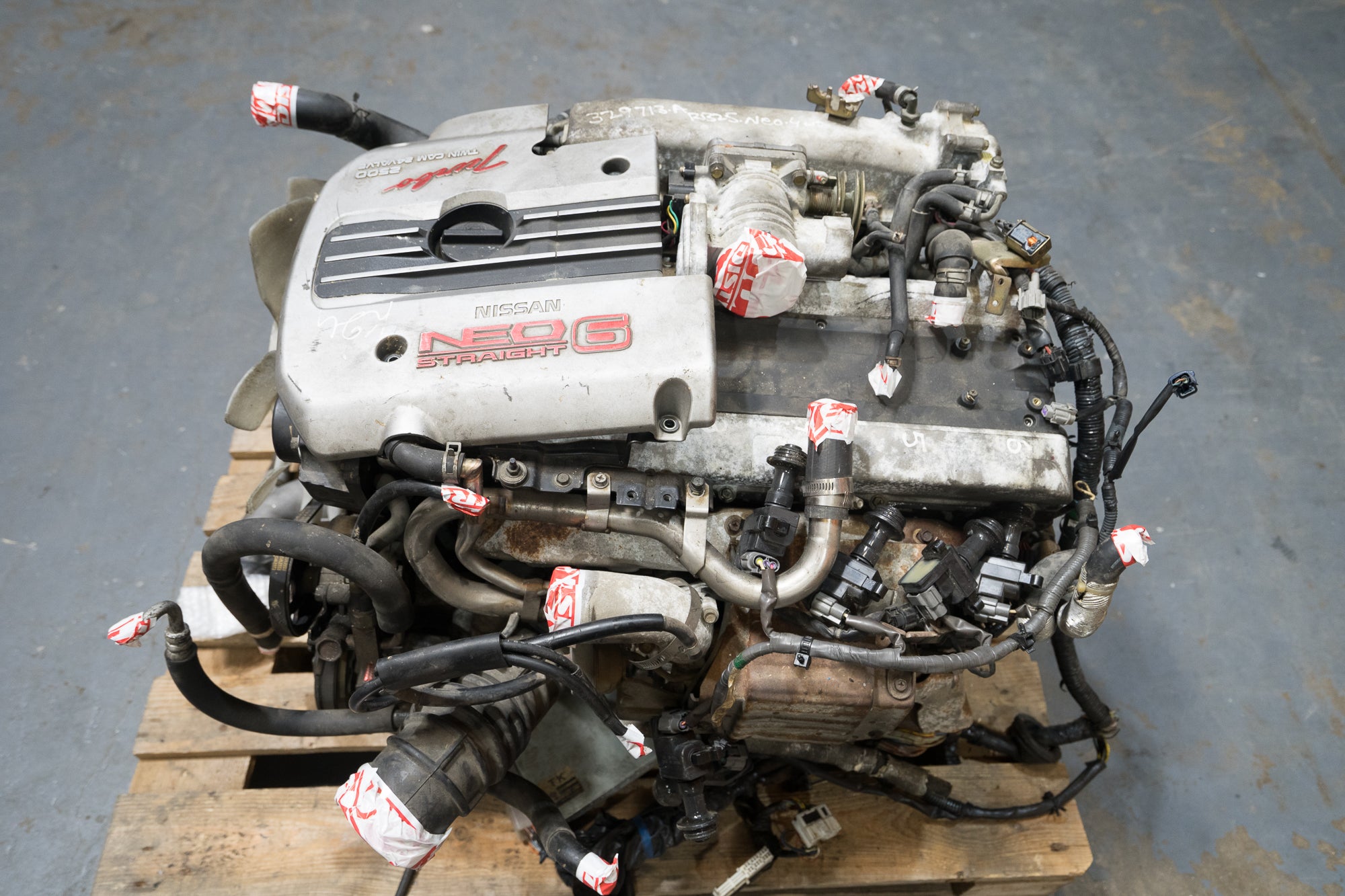 NISSAN SKYLINE R34 / STAGEA WGC34 RB25DET NEO ENGINE - JDM Distro