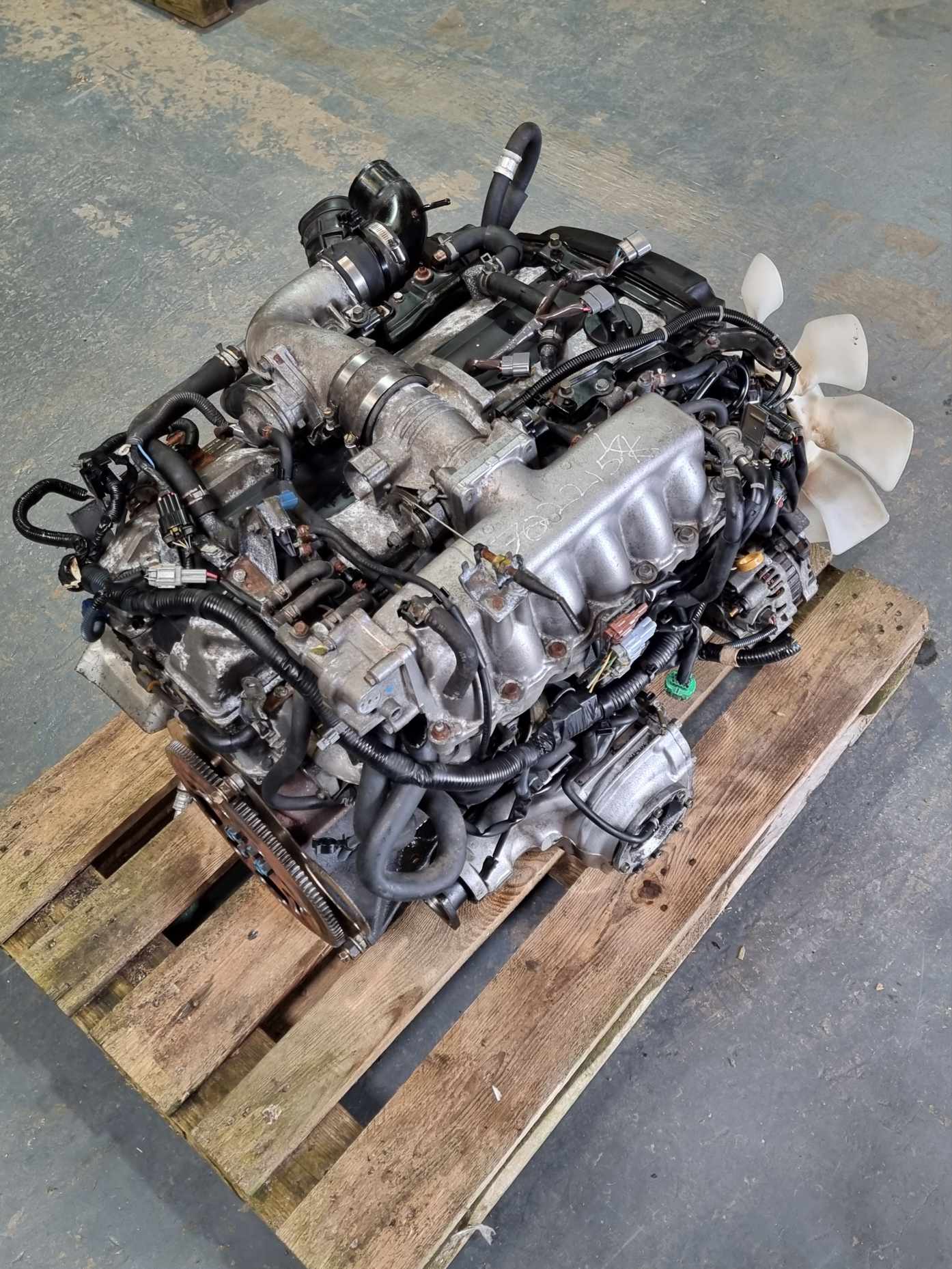 GF-WGN34 ステージア等 RB25 クランクプーリー | ヤマダウェブコム