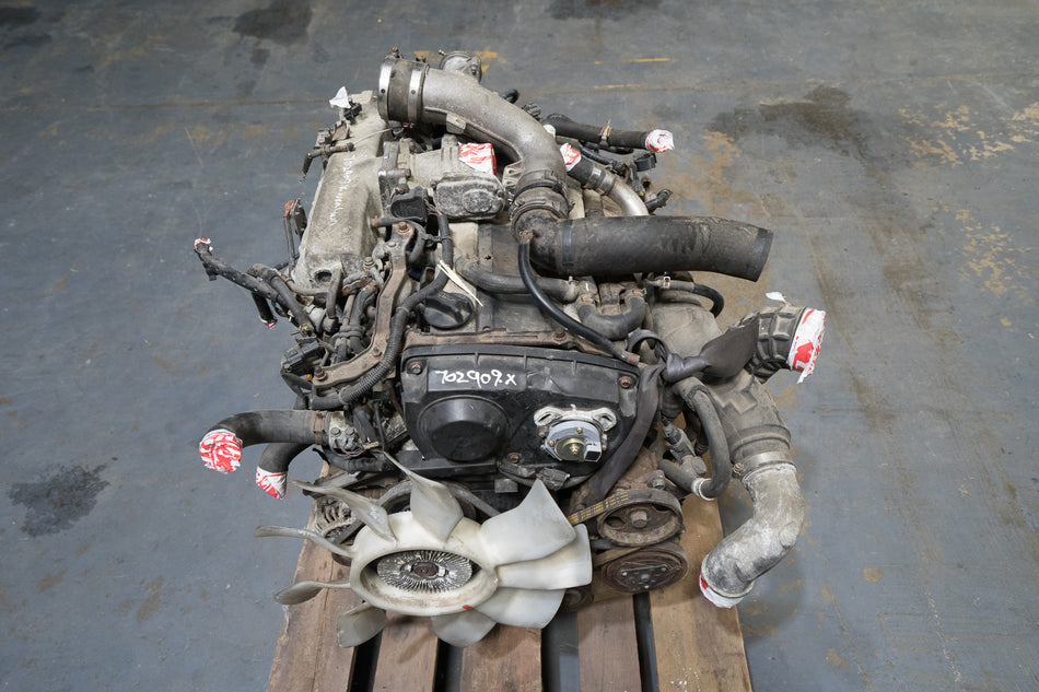 NISSAN SKYLINE R34 / STAGEA WGC34 RB25DET NEO ENGINE