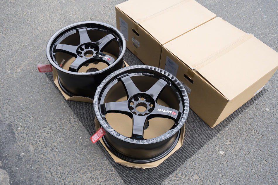 NEW NISMO LMGT4 OMORI FACTORY PAIR