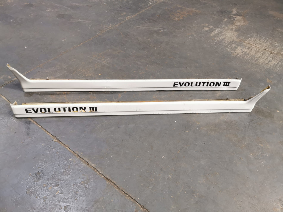 MITSUBISHI LANCER EVO III CE9A GENUINE OEM SIDE SKIRTS