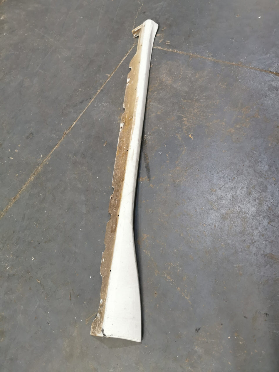 TOYOTA LEVIN/TRUENO AE111 GENUINE OEM LEFT LHS SIDE SKIRT