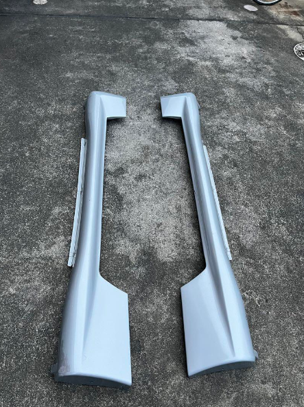 NISSAN SKYLINE R32 TYPE-M GENUINE OEM SIDE SKIRTS