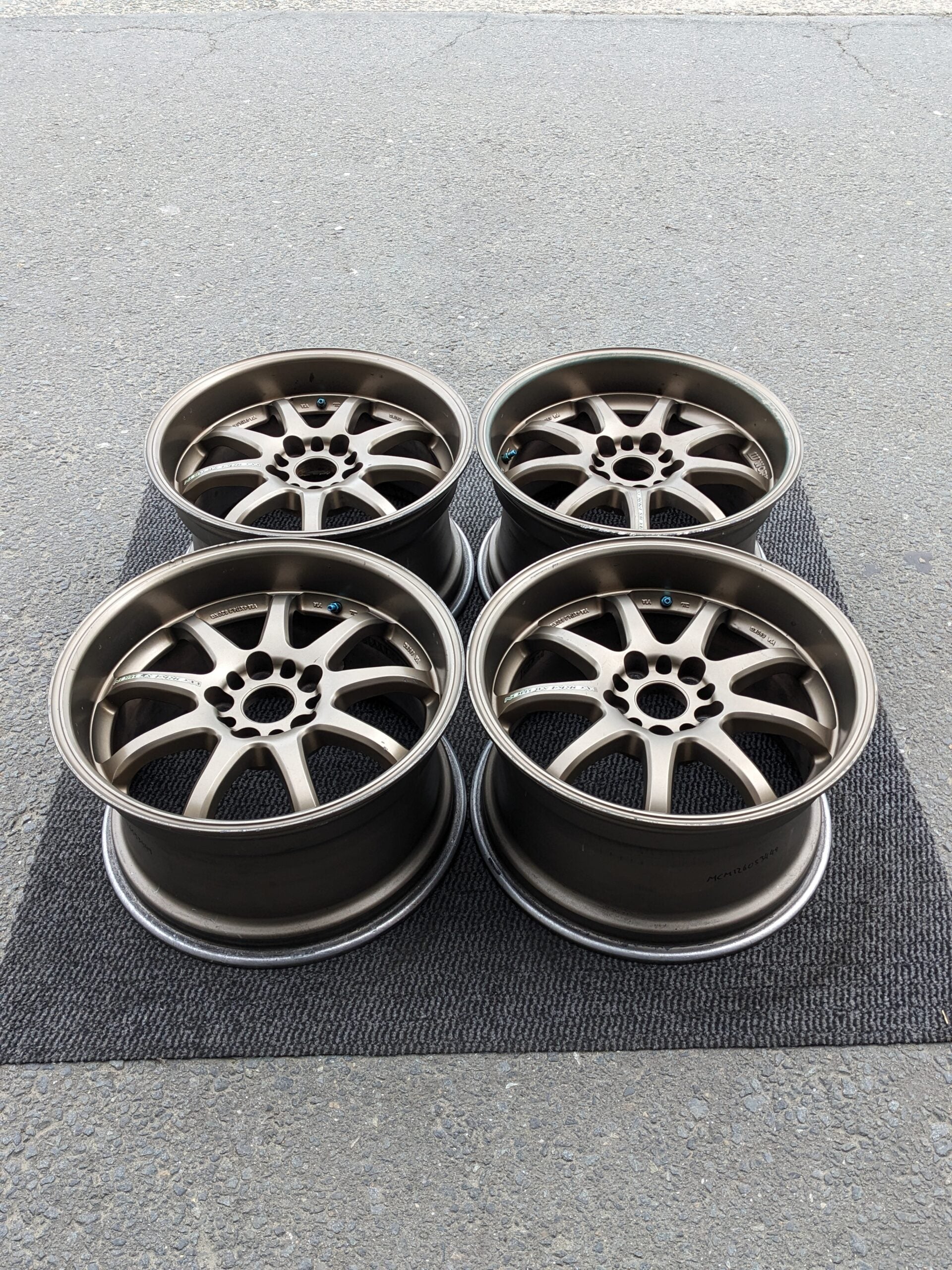 WORK ワーク エモーション XD9 プリウス レガシー WORK ワーク エモーション XD9 プリウス レガシー