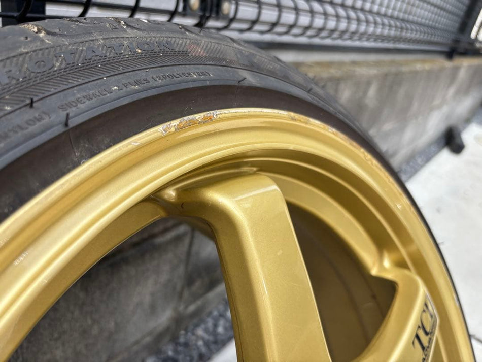 YOKOHAMA ADVAN RACING TC-2 HOLLOW SPOKE